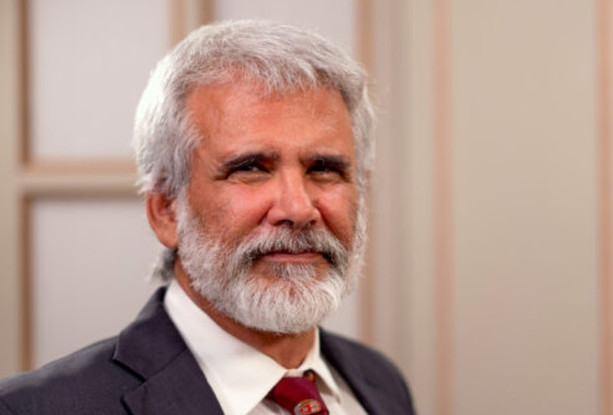 Robert W. Malone, Inventor of mRNA Vax Warns of Severe Dangers to Children