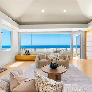 1554 E Oceanfront, Newport Beach, CA 92661