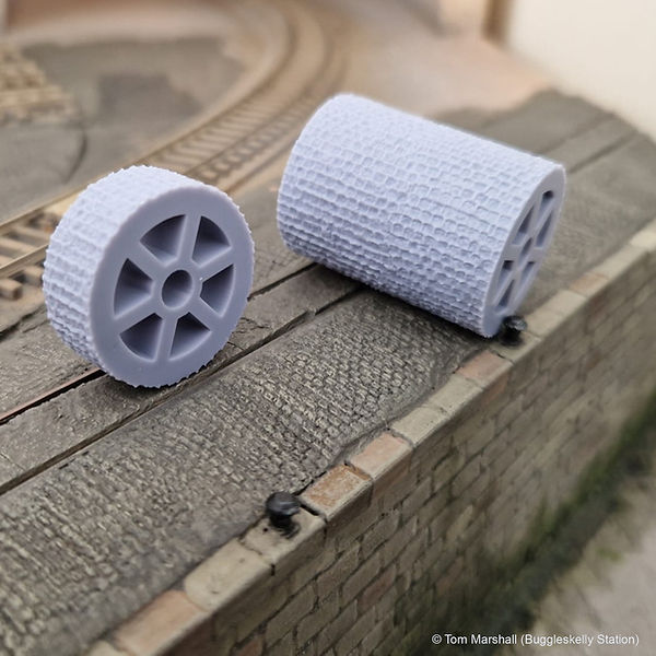 BUILDING-ROLLER-00.jpg