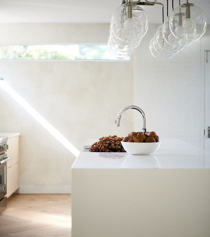 Royale Blanc by HanStone