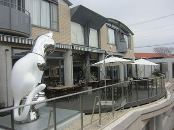 WeBase鎌倉のテラスの様子