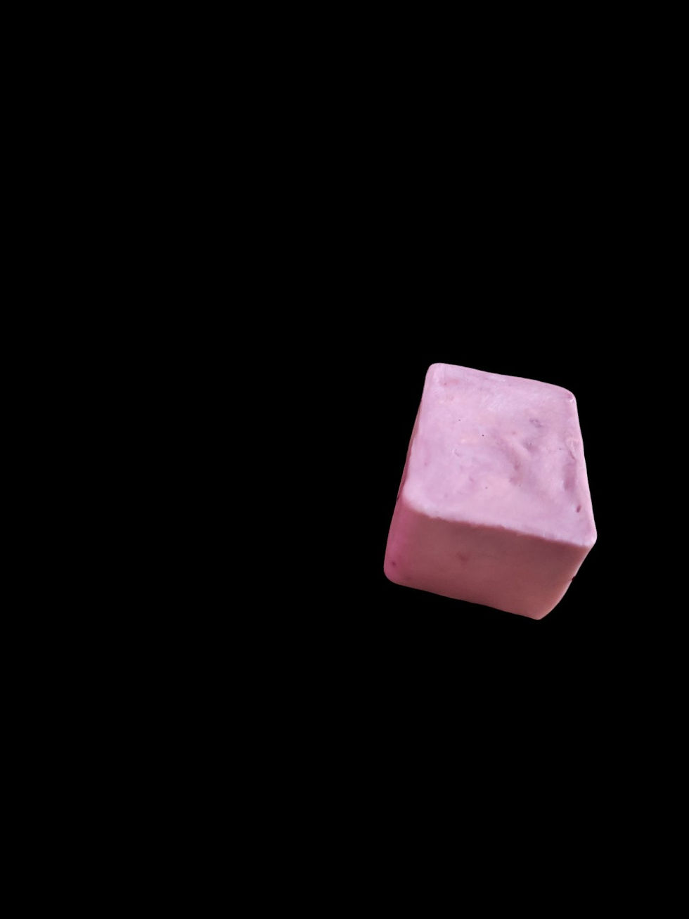 Savon au lait de chevre au parfum fraise