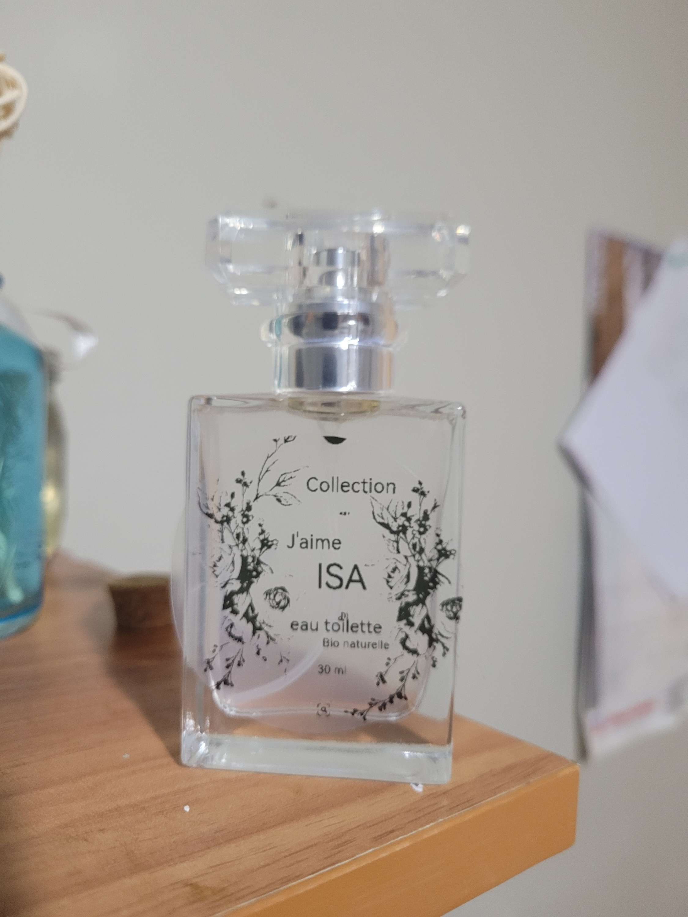 Eau toilette collection J'aime ISA