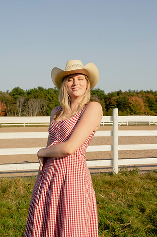 Portrait of copy editor and proofreader Emma