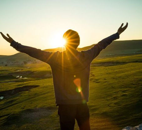 CON DIOS, LO SIMPLE SE VUELVE EXTRAORDINARIO
