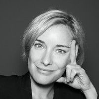 linkedin profile pic.jpeg