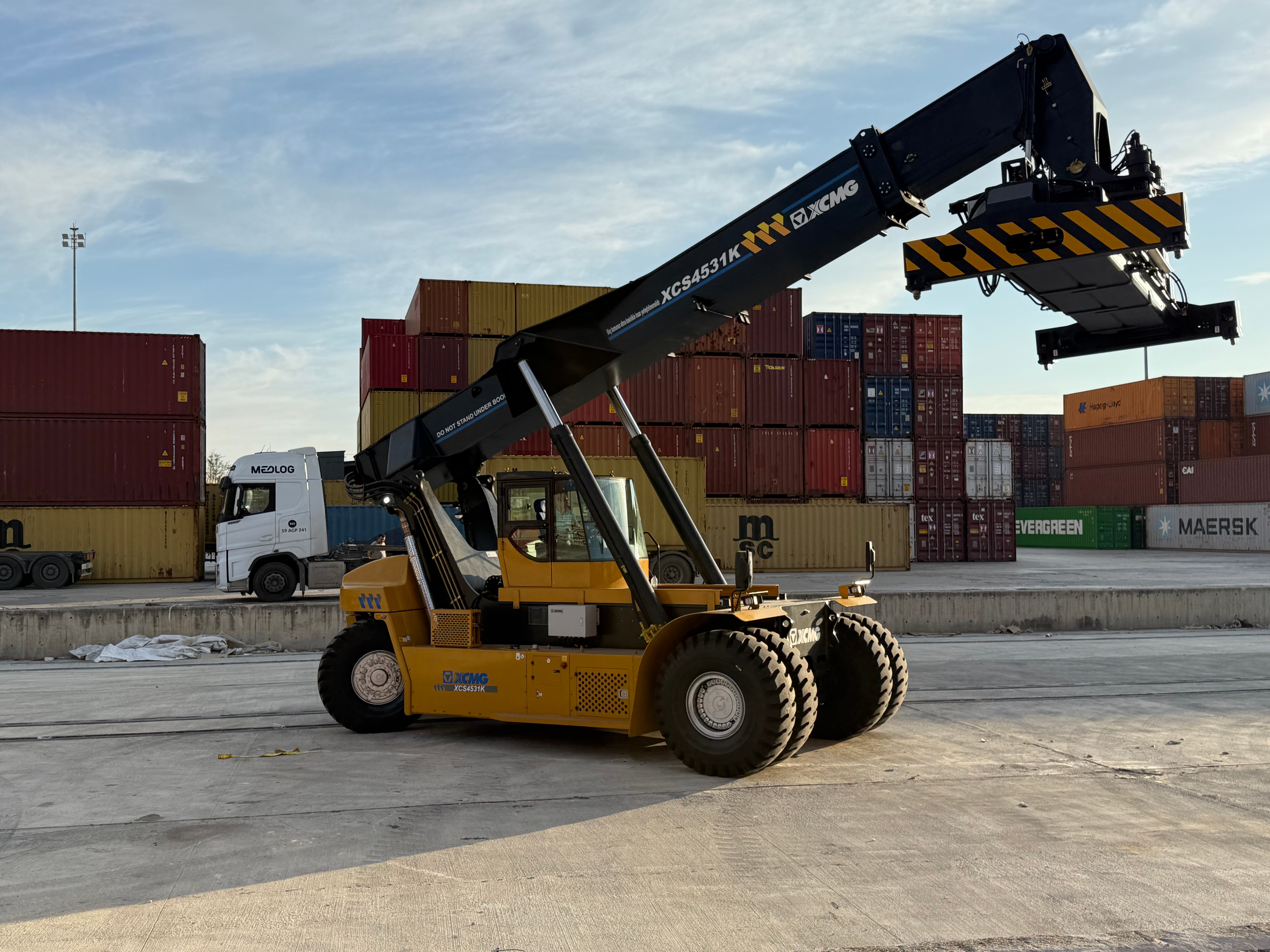 XCS4531K Stacker (Konteyner İstifleme Makinesi)