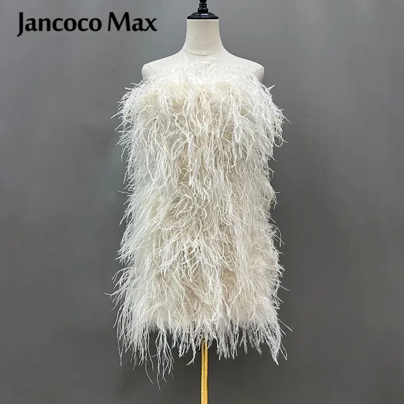 Thumbnail: Ostrich Feather Party Wrap