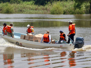 DIF entrega más de 2 mil canastas alimentarias a familias en el sur de Veracruz
