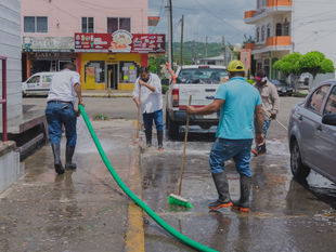 Ayuntamiento erradica tiraderos clandestinos en Poza Rica.