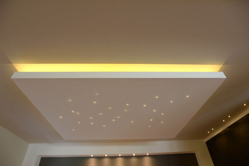 οροφη με custom spotlight, σχεδιασμος φωτισμου χωρου, αρχιτεκτονικη 