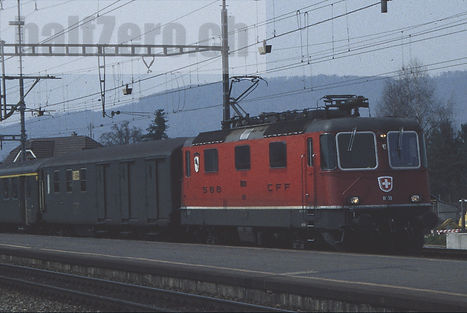SBB CFF FFS Re 4/4 II Re 420