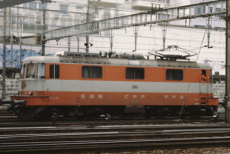 SBB CFF FFS Re 4/4 II Re 420 Swiss Express