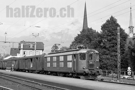 SBB CFF FFS Re 4/4 I