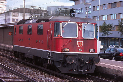 SBB CFF FFS Re 4/4 II Re 420