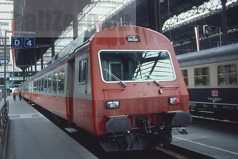 EW3_Bt-001.jpg