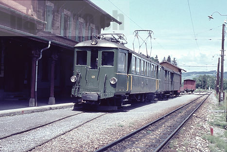 TPF - Transports publics fribourgeois / GFM - Chemins de fer Gruyère-Fribourg-Morat