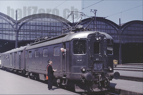 SBB CFF FFS Re 4/4 I
