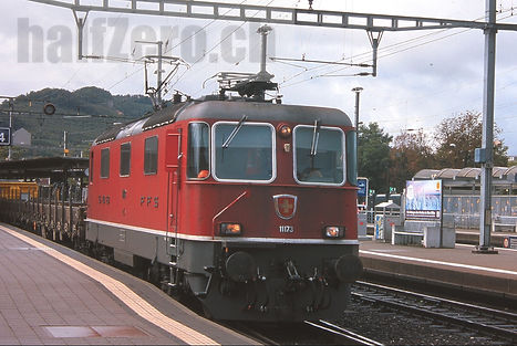 SBB CFF FFS Re 4/4 II Re 420