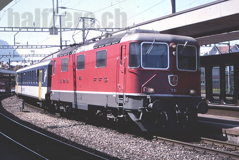 SBB CFF FFS Re 4/4 II Re 420