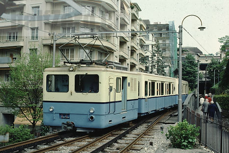 TL Lausanne Transports publics de la région lausannoise LO Métro Lausanne-Ouchy LG Métro Lausanne-Gare Métro M2