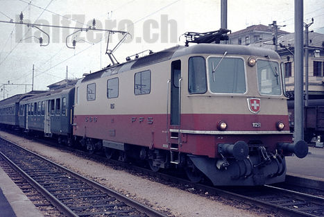 SBB CFF FFS Re 4/4 II Re 420