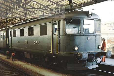 SBB CFF FFS Re 4/4 I