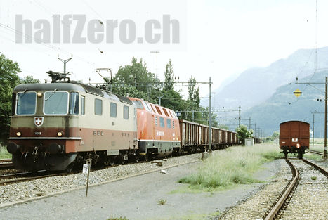 SBB CFF FFS Re 4/4 II Re 420