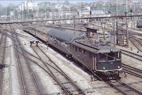 SBB CFF FFS Re 4/4 I