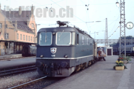SBB CFF FFS Re 4/4 II Re 420