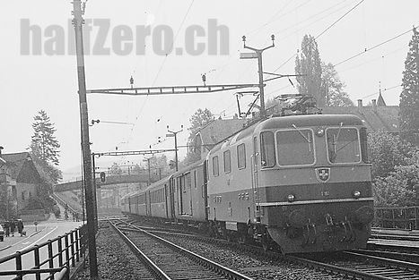 SBB CFF FFS Re 4/4 II Re 420