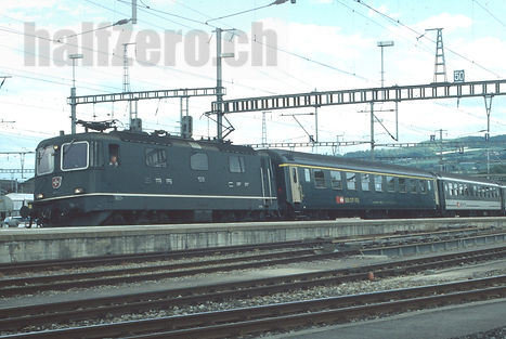 SBB CFF FFS Re 4/4 II Re 420