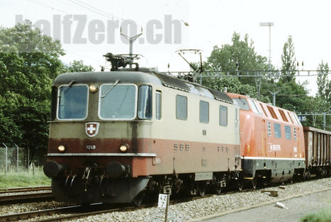 SBB CFF FFS Re 4/4 II Re 420