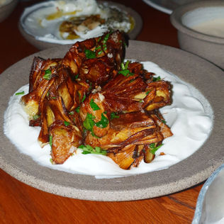 האחים | Haachim