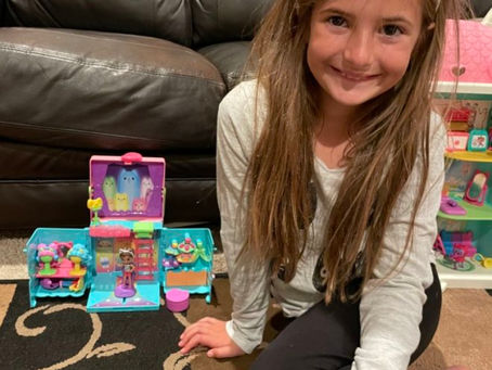 Gabby’s Girl Dress-Up Closet TryaBox from Spin Master and Tryazon