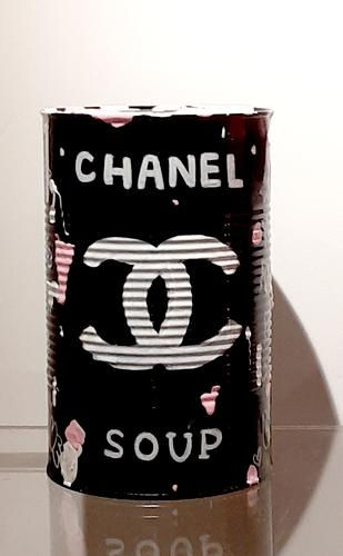 Conserve Chanel H24