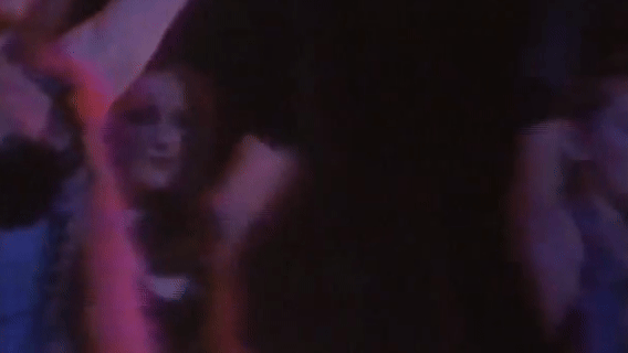 La Knockers (video here)