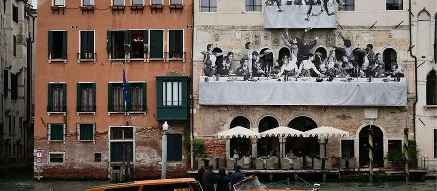 Cuando el arte deja de ser neutral: la Bienal de Venecia y la disputa por la conciencia social