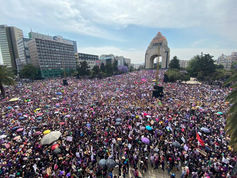 Los 8M que cambiaron México (y el mundo)