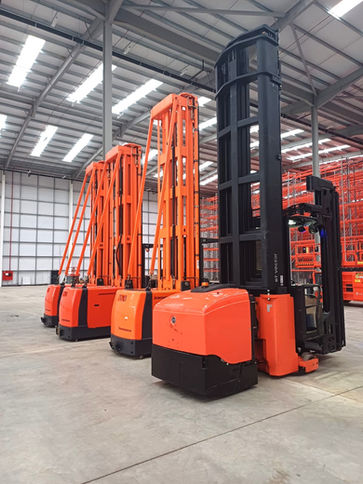 FORKLIFT TRUCK DEPOT VNA HIRE