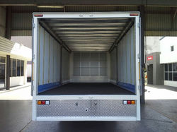 1075094 Hino 917 Xlong Curtain Side 9.jp