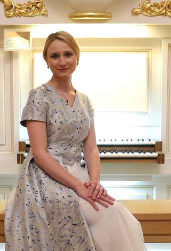 Qishloqda jinsiy aloqani tomosha qiling Katta eshak kichkina sik