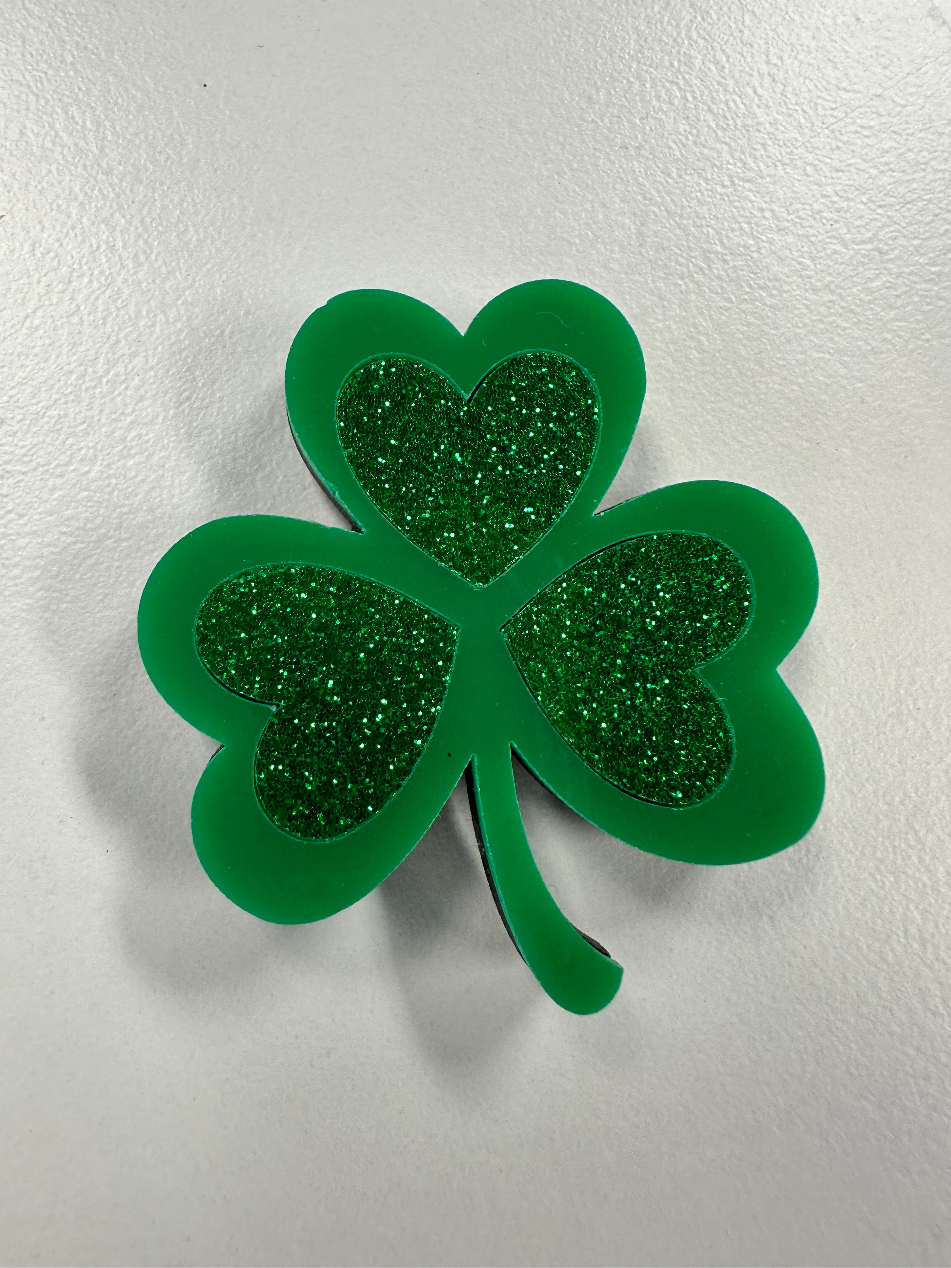 Shamrock Needleminder