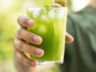 Cucumber Lime & Tsipouro Cocktail: A REFRESHING SUMMER SPLASH