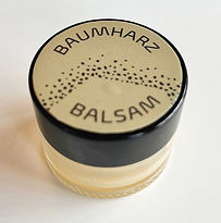 Baumharz Balsam

regenerierend und adstringierend

Inhaltsstoffe
Sonnenblumenöl, Bienenwachs, Baumharz, ätherische Öle

Menge
15g