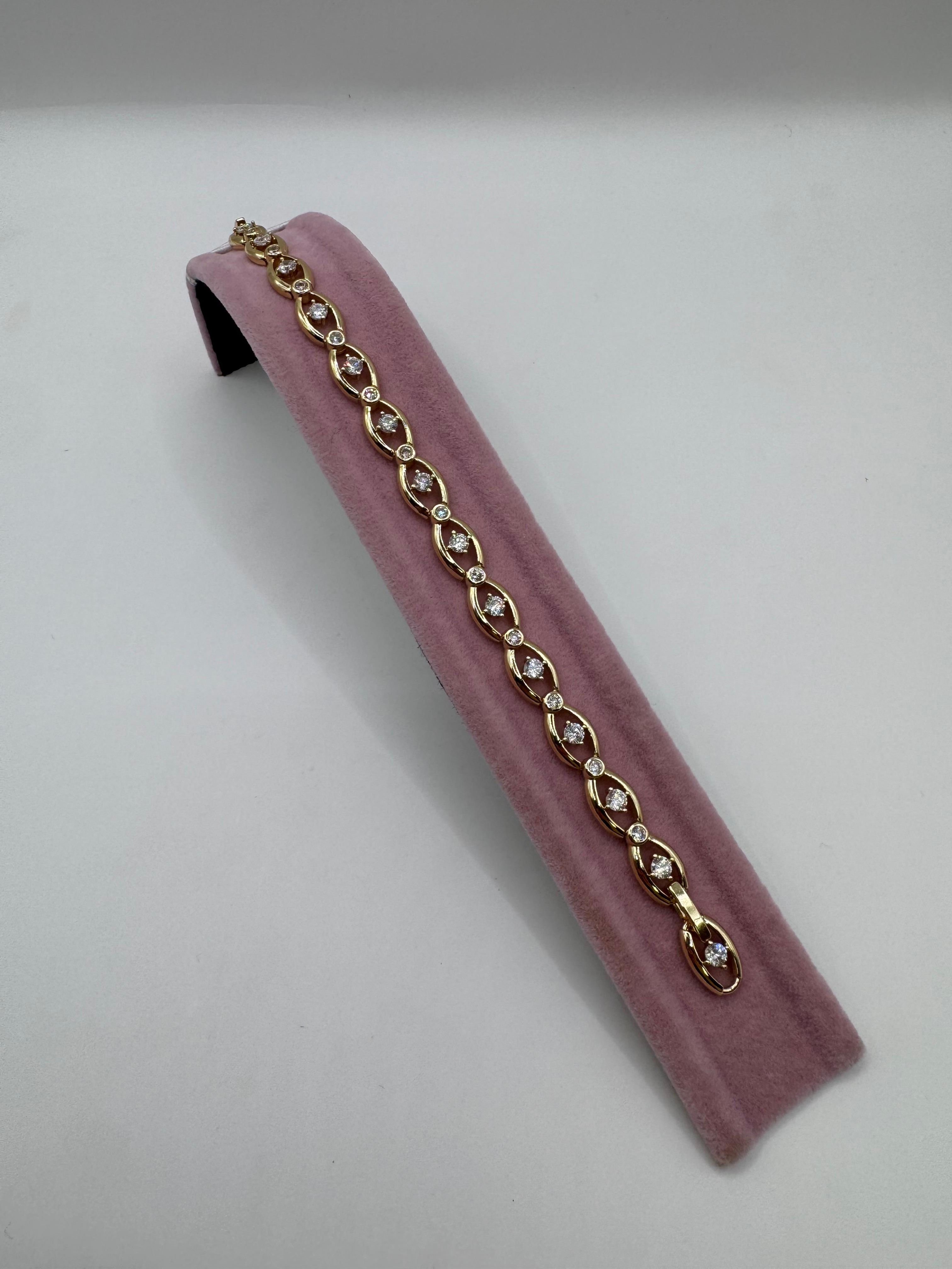 Gold Zirkon Taşlı Bileklik