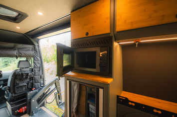 Sprinter aménagé par Mobho "JAGUARETE"