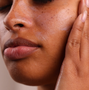 Thumbnail: Radiant Protection SPF Fluid