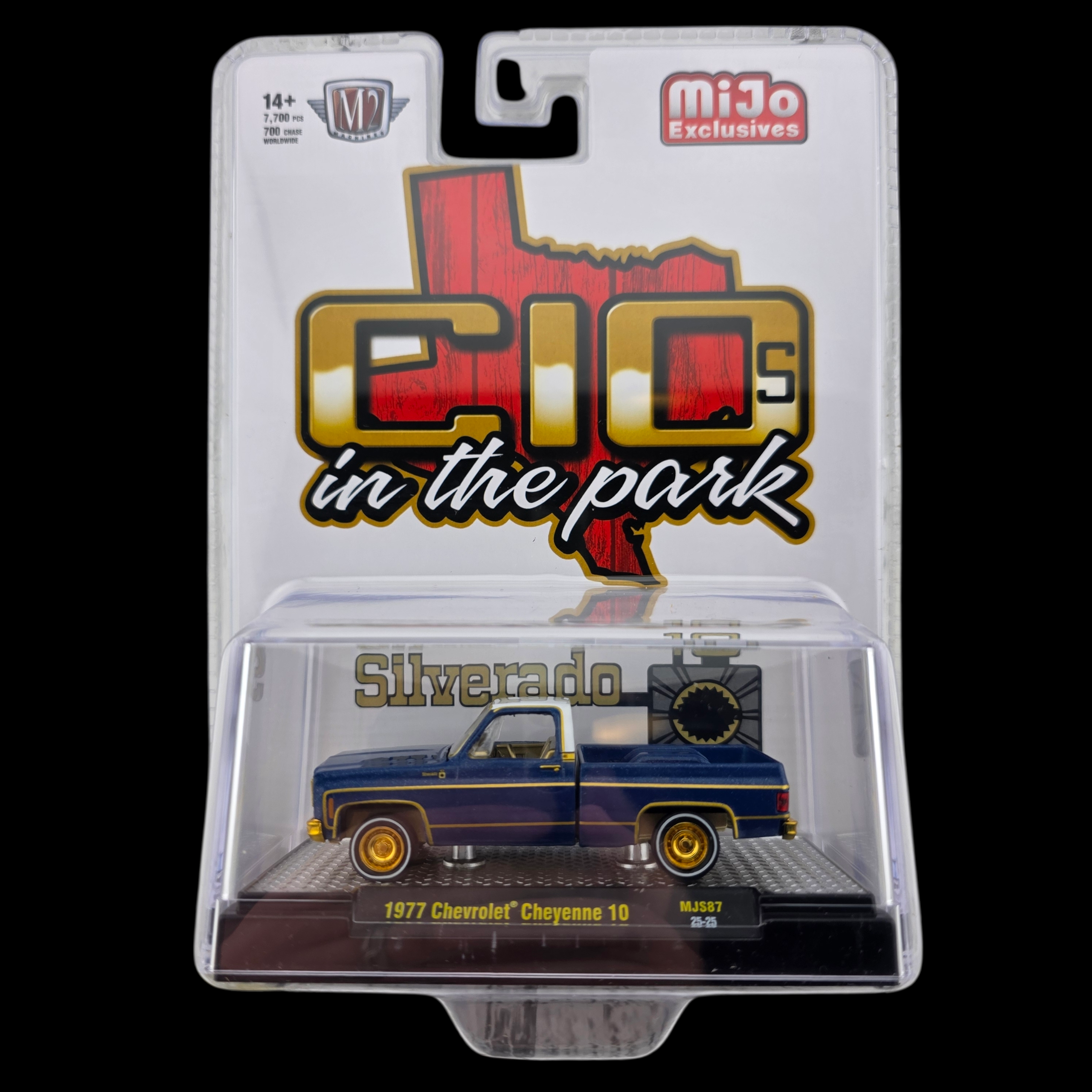 CHASE - M2 Machines 1:64 1977 Chevrolet Cheyenne 10 “C10s In The Park” – Blue 