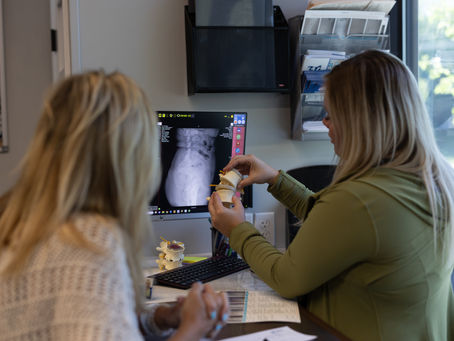 Understanding Herniated Discs: Symptoms, Causes, and Non-Surgical 